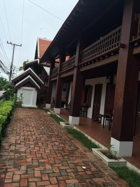 Lakhangthong Boutique Hotel หลวงพระบาง ภายนอก รูปภาพ