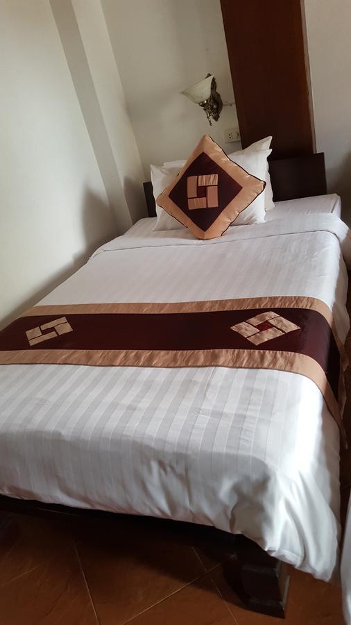 Lakhangthong Boutique Hotel หลวงพระบาง ภายนอก รูปภาพ