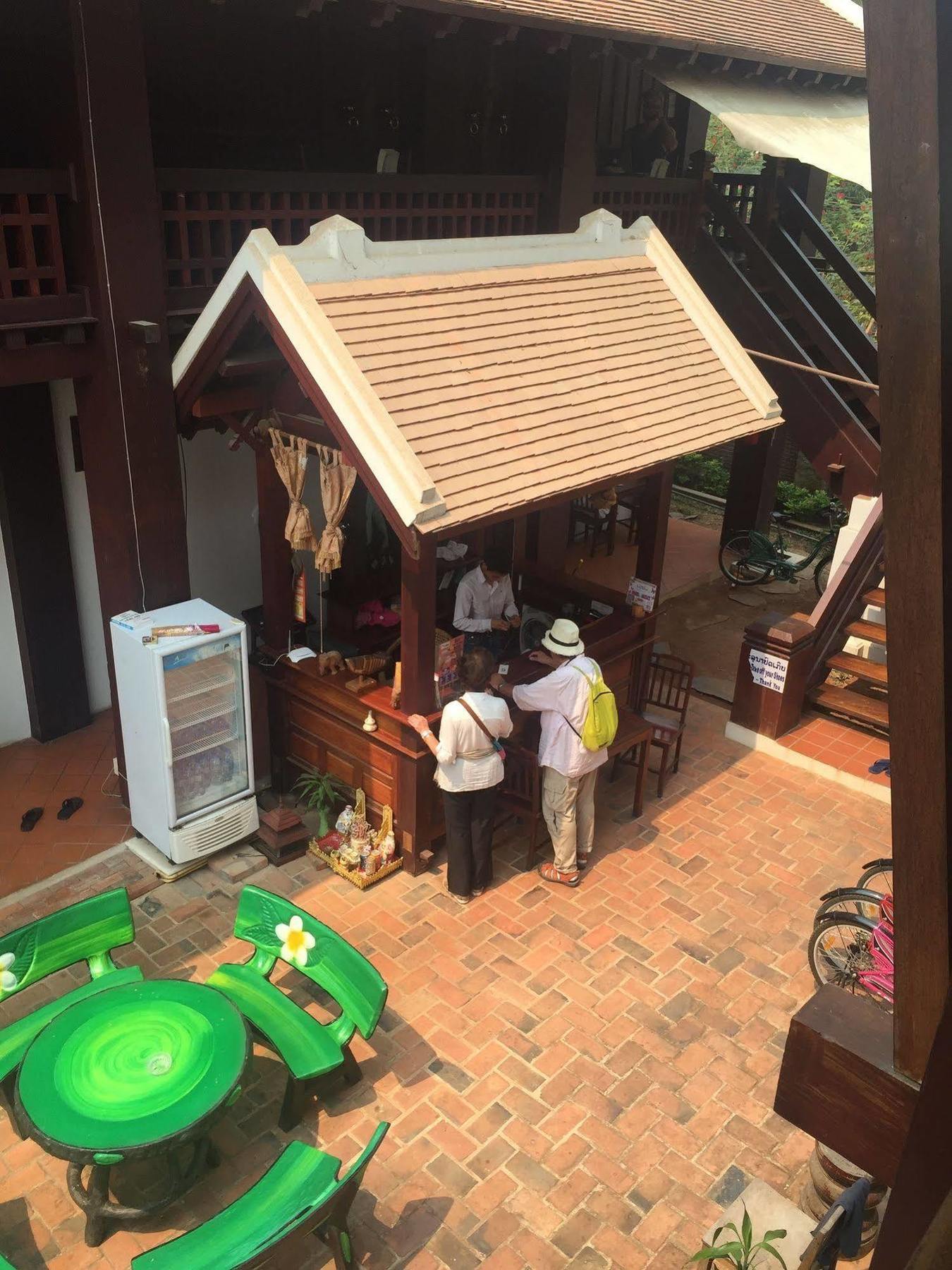 Lakhangthong Boutique Hotel หลวงพระบาง ภายนอก รูปภาพ